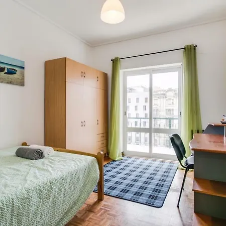 City Center Apt